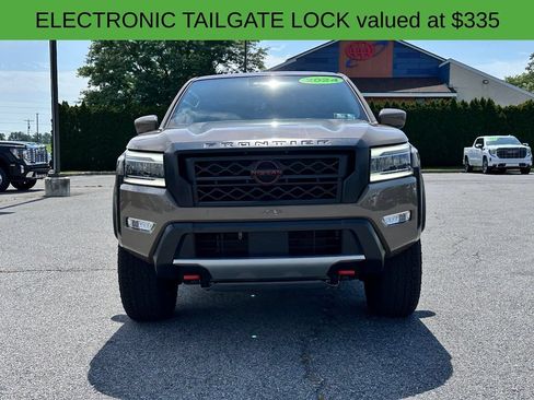 Used 2024 Nissan Frontier PRO-4X w/ Off-Road Protection Package AWD/4WD image 5