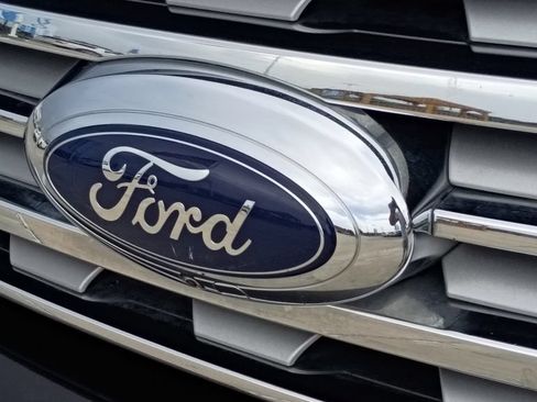 Used 2021 Ford Expedition Limited RWD image 14