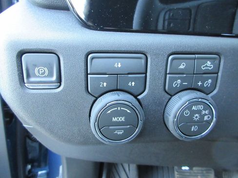 New 2026 Chevrolet Silverado 2500 LT w/ True North Edition image 27