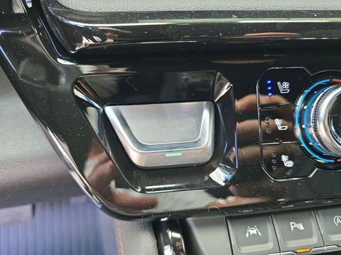 New 2026 GMC Sierra 1500 AT4 w/ AT4 Premium Package AWD/4WD image 28