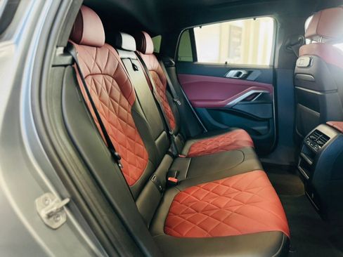 Used 2024 BMW X6 M60i image 23