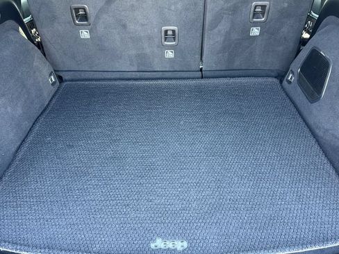 Used 2022 Jeep Grand Cherokee Summit w/ Advanced Protech Group IV AWD/4WD image 7