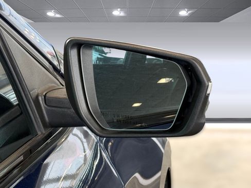 Used 2022 Chevrolet Equinox RS w/ RS Leather Package FWD image 30