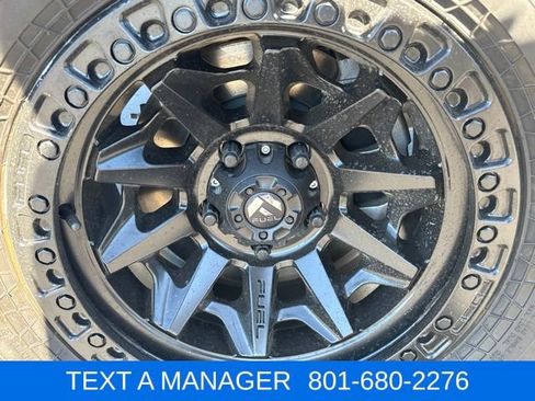 New 2026 Jeep Gladiator Sport AWD/4WD image 12