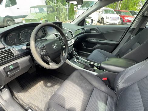 Used 2014 Honda Accord Sport image 17