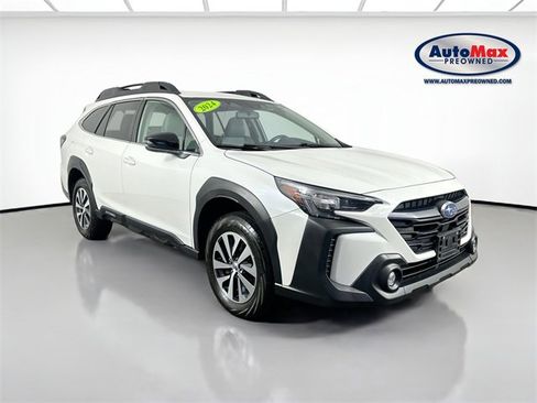 Used 2024 Subaru Outback Premium image 1