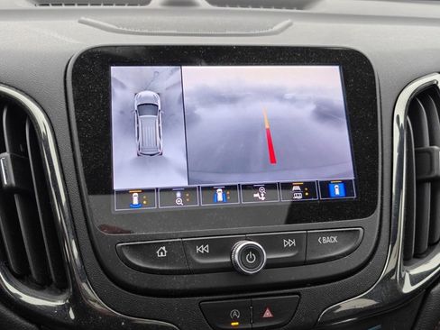 Used 2022 Chevrolet Equinox RS w/ RS Leather Package image 15