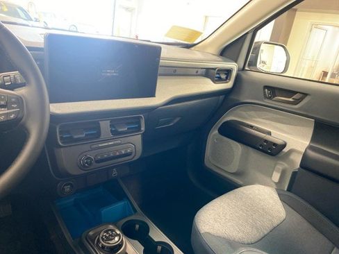 New 2025 Ford Maverick XLT w/ XLT Luxury Package AWD/4WD image 12