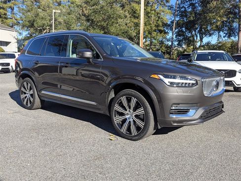 Certified 2024 Volvo XC90 T8 Plus w/ Protection Package Premier image 2