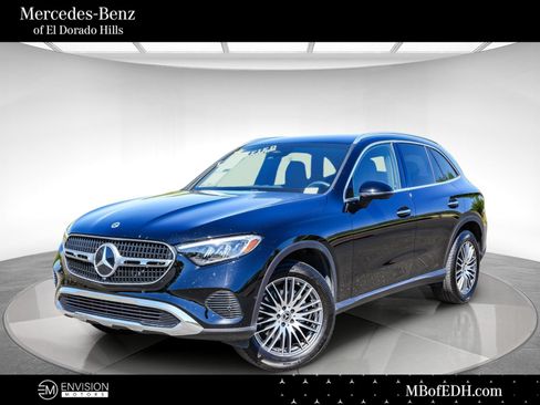 Certified 2026 Mercedes-Benz GLC 300 4MATIC image 1