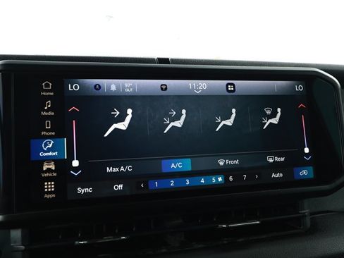 Certified 2024 Jeep Wrangler Unlimited AWD/4WD image 16