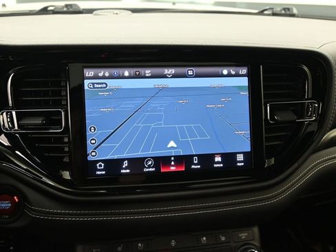 Used 2024 Dodge Durango SRT image 19