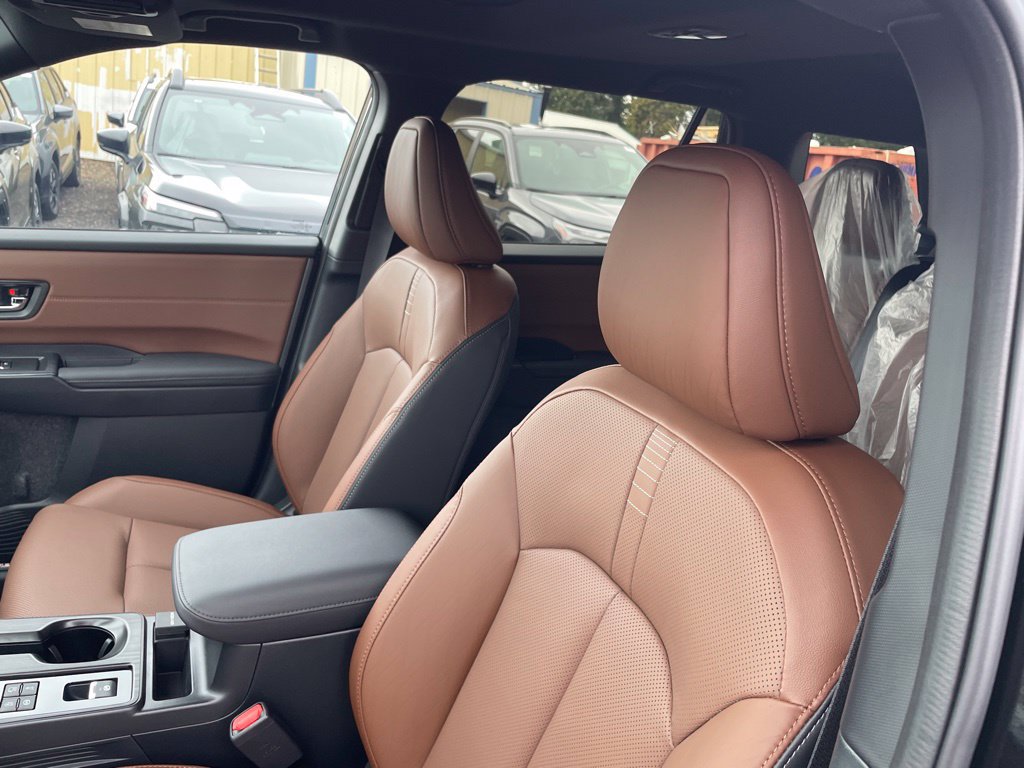 New 2026 Subaru Outback Touring AWD/4WD image 11