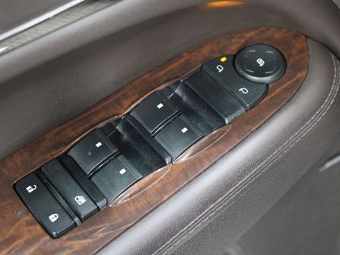 Used 2014 Buick Enclave Leather w/ Trailering Provision Package FWD image 7