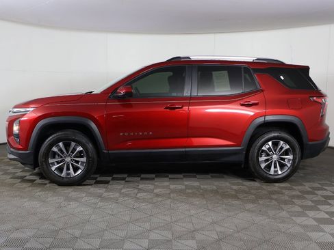 Used 2025 Chevrolet Equinox LT w/ Convenience Package II image 15