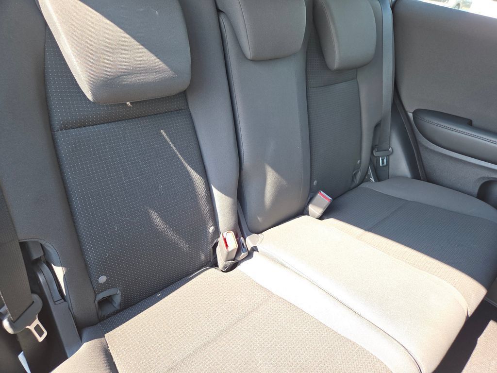 Used 2019 Honda HR-V Sport image 5