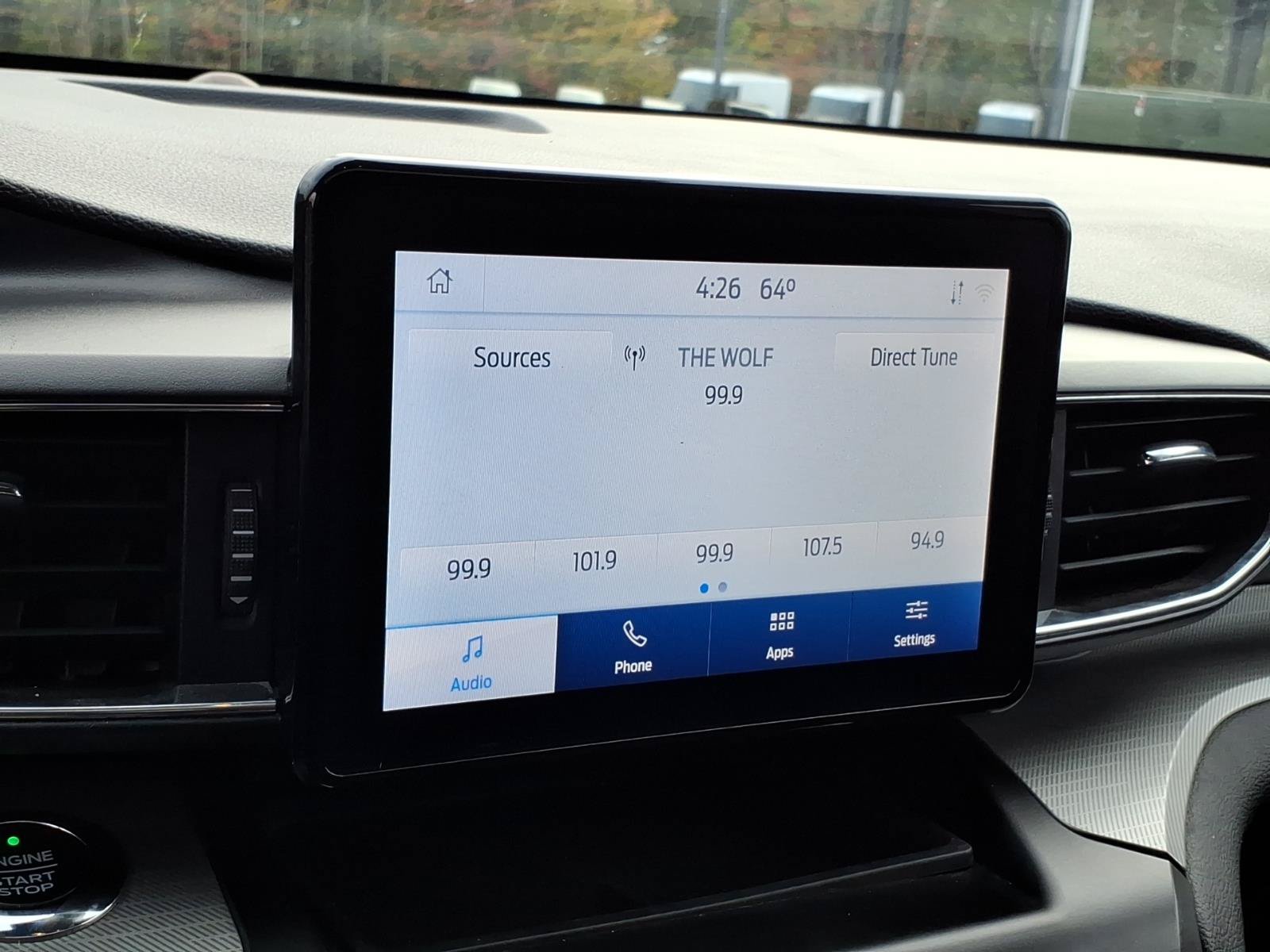 Used 2020 Ford Explorer XLT w/ Equipment Group 202A AWD/4WD image 19