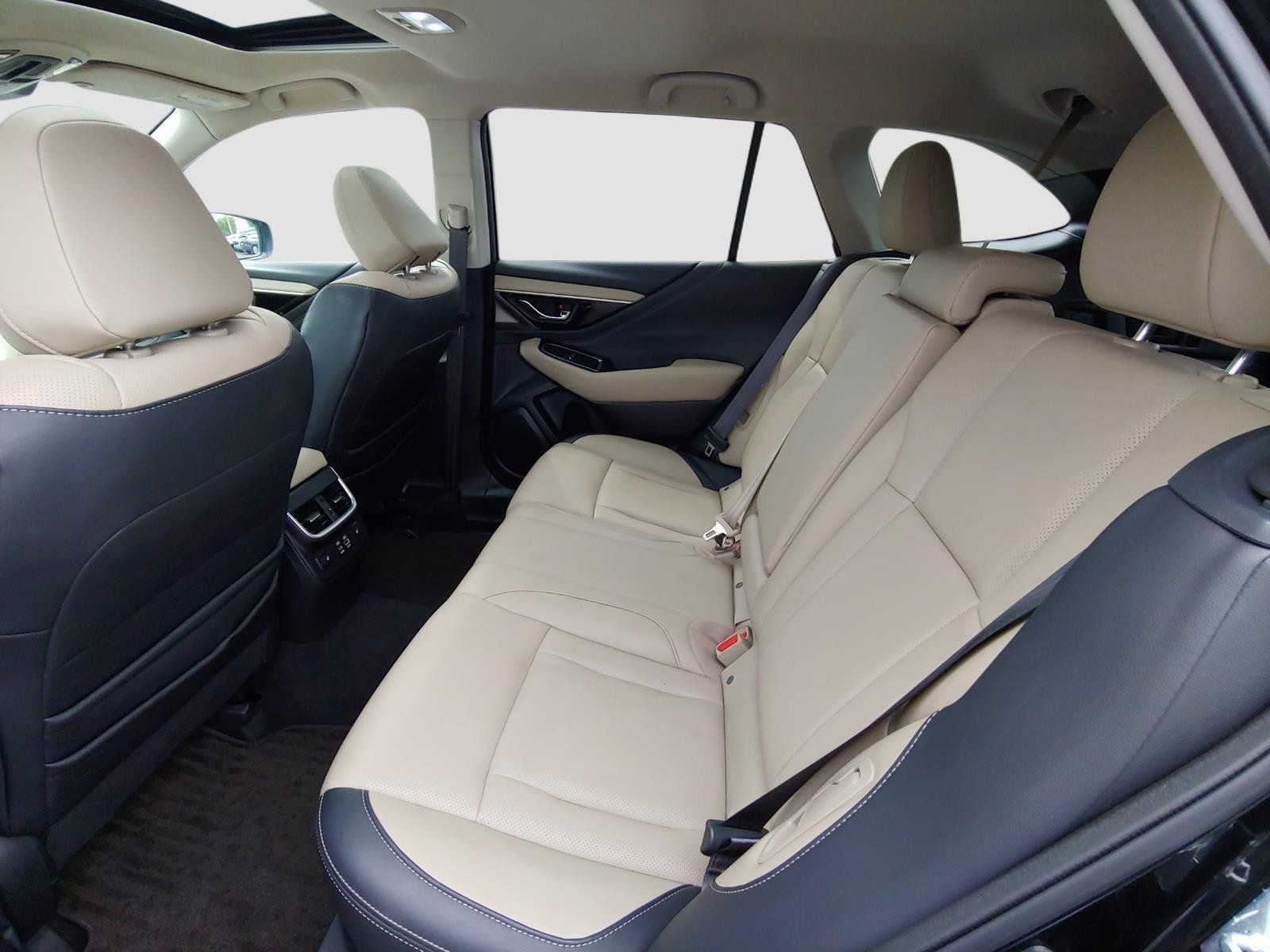 Used 2024 Subaru Outback Limited AWD/4WD image 26