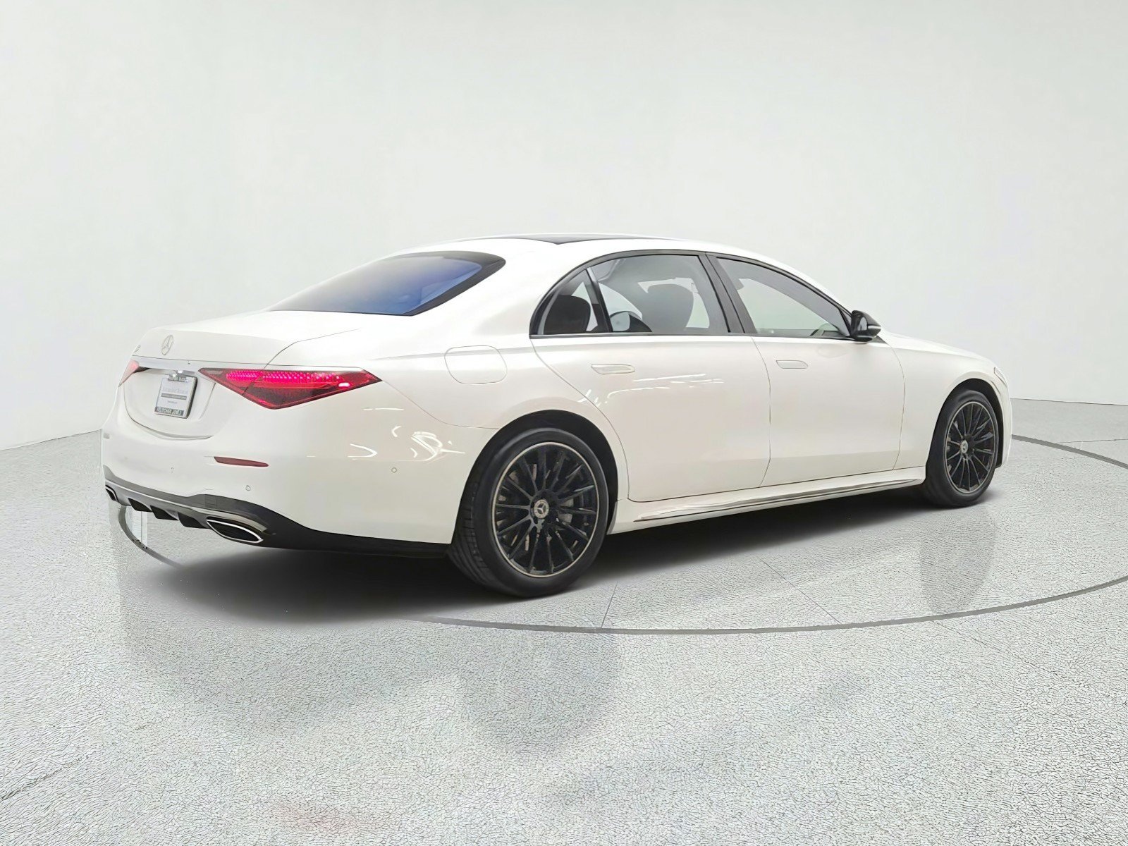 Certified 2023 Mercedes-Benz S 500 4MATIC image 5