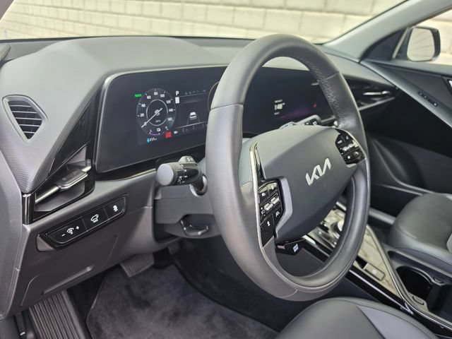 Used 2025 Kia Niro Wind w/ Wind Preserve Package FWD image 21