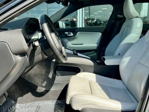 Used 2023 Polestar Polestar 2 w/ Pilot Pack AWD/4WD image 13