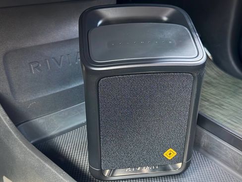 Used 2023 Rivian R1S Adventure Quad AWD/4WD image 21