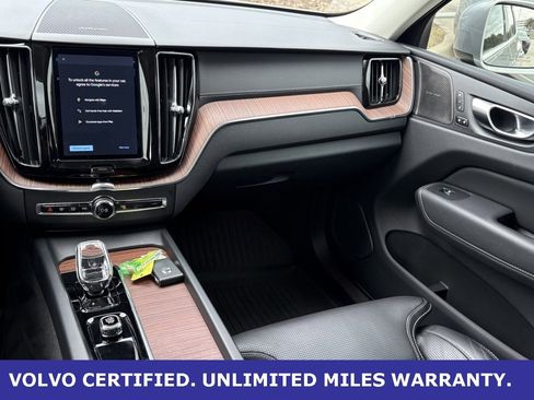 Certified 2023 Volvo XC60 B5 Ultimate w/ Climate Package image 14