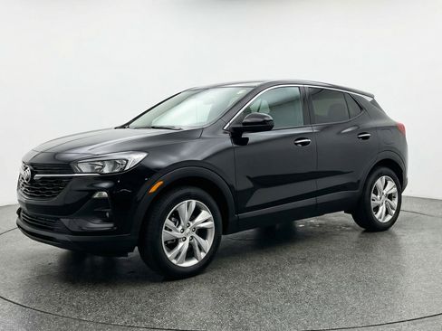 Used 2025 Buick Encore GX Preferred image 3