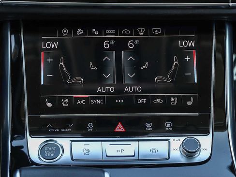 Used 2023 Audi Q7 3.0T Prestige w/ Prestige Package AWD/4WD image 17