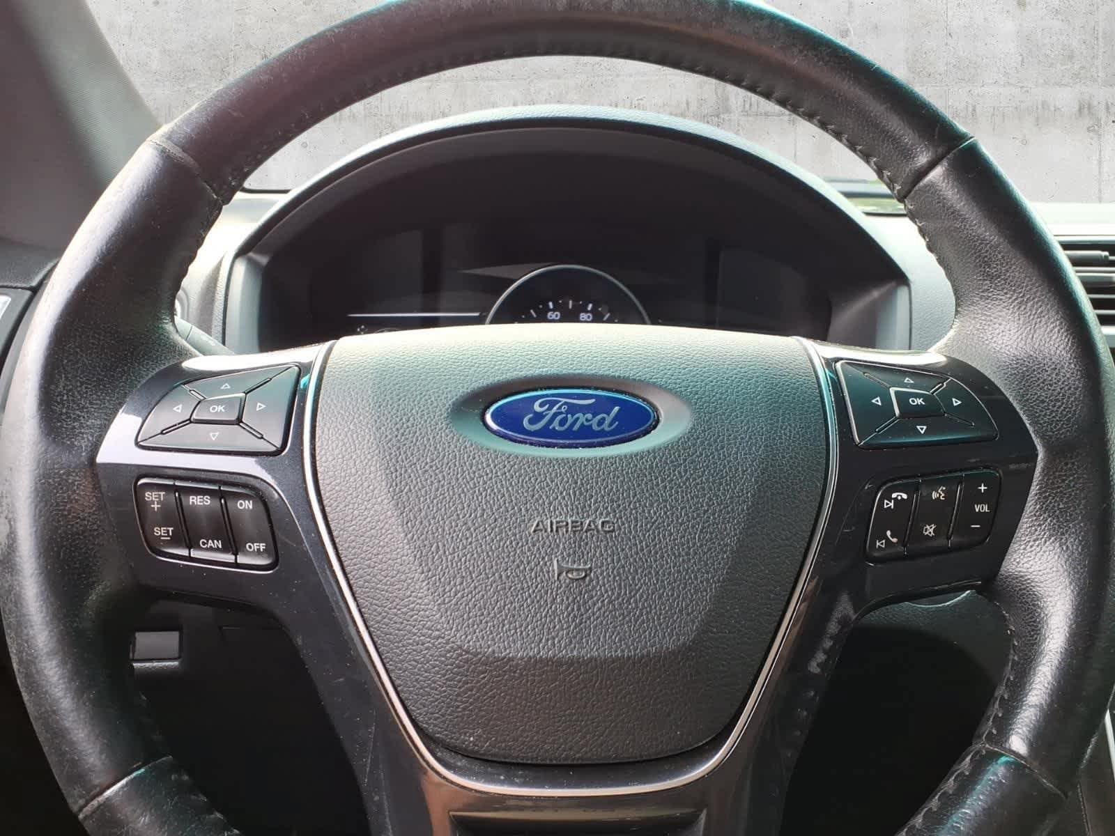 Used 2016 Ford Explorer Limited FWD image 22