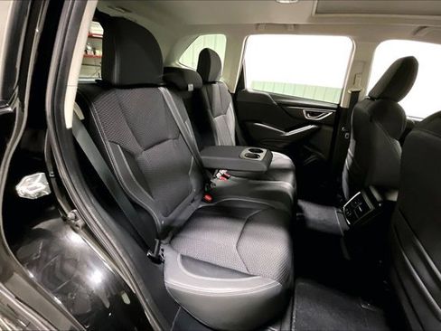 Used 2022 Subaru Forester Premium AWD/4WD image 27
