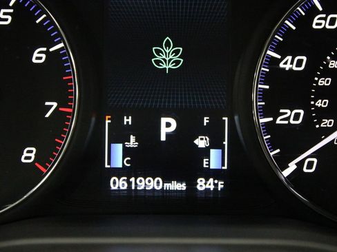 Used 2020 Mitsubishi Outlander SEL image 34