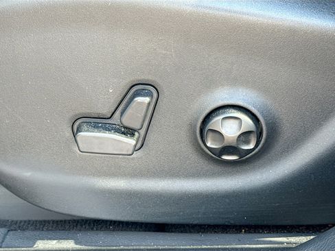 Used 2018 Jeep Cherokee Trailhawk w/ Quick Order Package 27L image 24