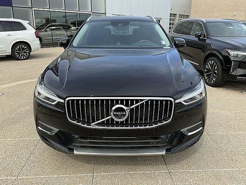 Used 2019 Volvo XC60 T6 Inscription w/ Protection Package Premier AWD/4WD image 11