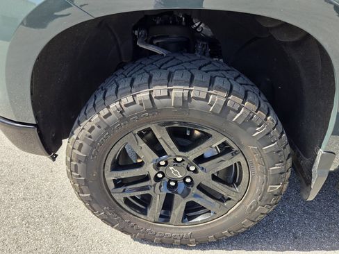 Certified 2025 Chevrolet Silverado 1500 LT Trail Boss w/ Convenience Package II AWD/4WD image 17
