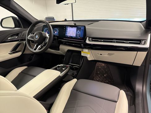 New 2026 BMW X2 xDrive28i w/ M Sport Package AWD/4WD image 29
