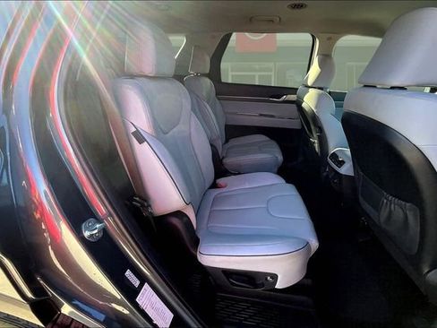 Used 2024 Hyundai Palisade SEL image 21