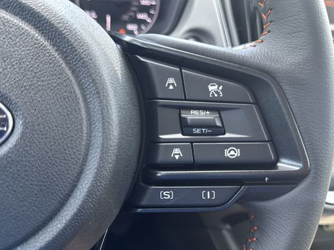 New 2025 Subaru Crosstrek 2.5i Limited w/ Popular Package #3A image 16