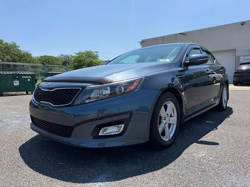 Used 2015 Kia Optima LX FWD image 1