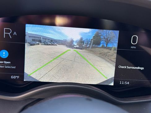 Used 2021 McLaren GT image 18