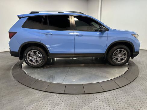 Certified 2024 Honda Passport TrailSport image 15