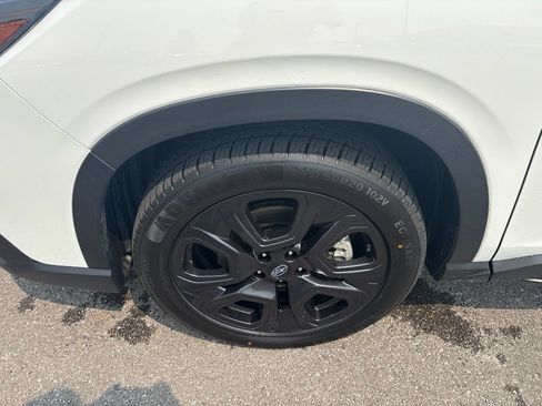 Certified 2024 Subaru Ascent Onyx Edition Limited AWD/4WD image 7