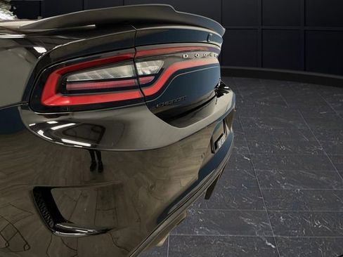 Used 2022 Dodge Charger Scat Pack w/ Dynamics Package image 31