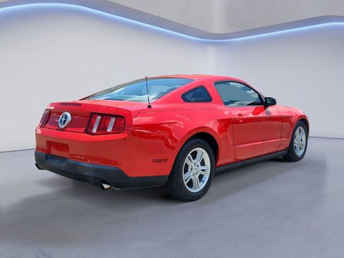 Used 2012 Ford Mustang Coupe RWD image 3