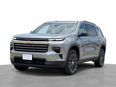 New 2026 Chevrolet Traverse LT w/ Sun and Wheel Package FWD image 1