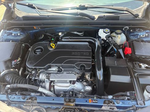 Used 2024 Chevrolet Malibu LT FWD image 28