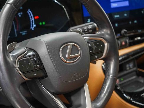 Used 2024 Lexus NX 350 AWD w/ Premium Package image 21