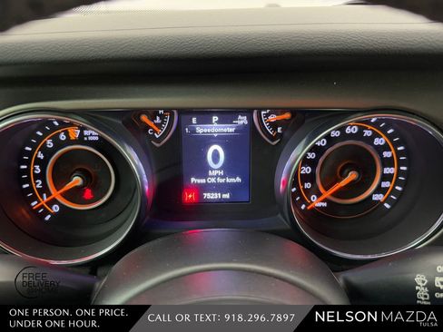 Used 2019 Jeep Wrangler Unlimited Sport S AWD/4WD image 25