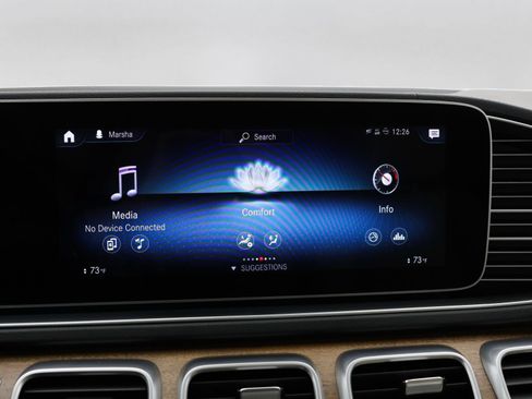 Used 2021 Mercedes-Benz GLS 450 4MATIC image 28