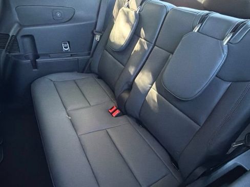New 2026 Ford Explorer Active w/ Active Comfort Package AWD/4WD image 10